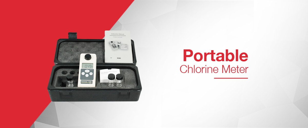 Portable chlorine meter for making chlorine measurements using the DPD method